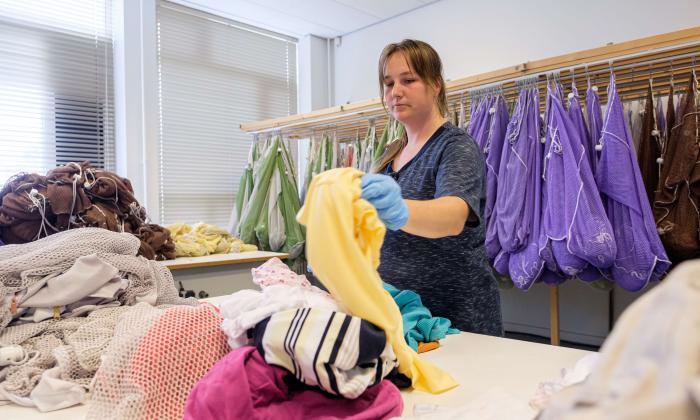 Stap 1: Het sorteren van het vuile wasgoed